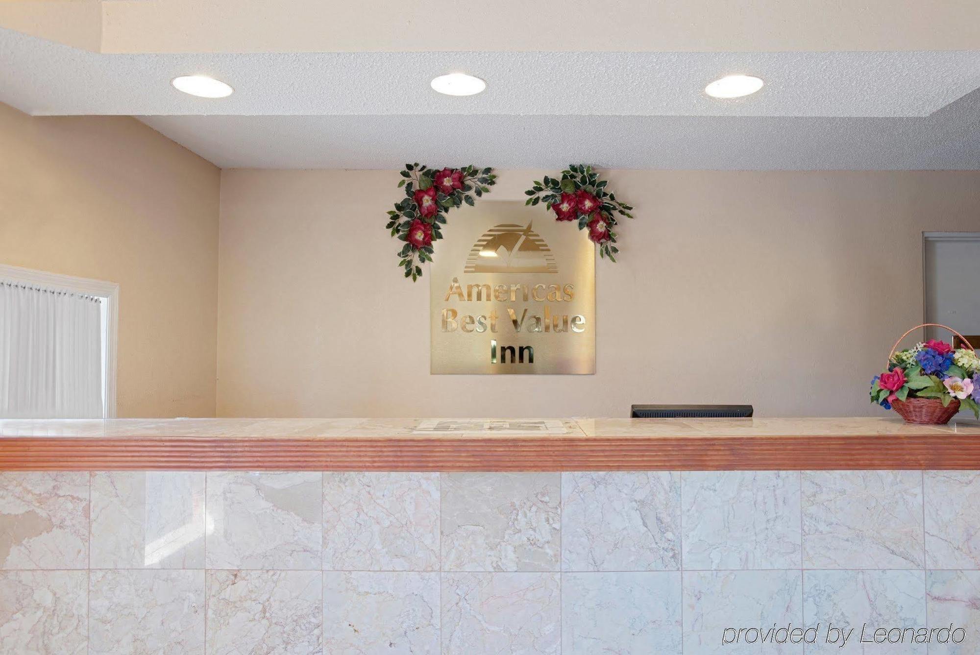 Americas Best Value Inn-Savannah Interior photo